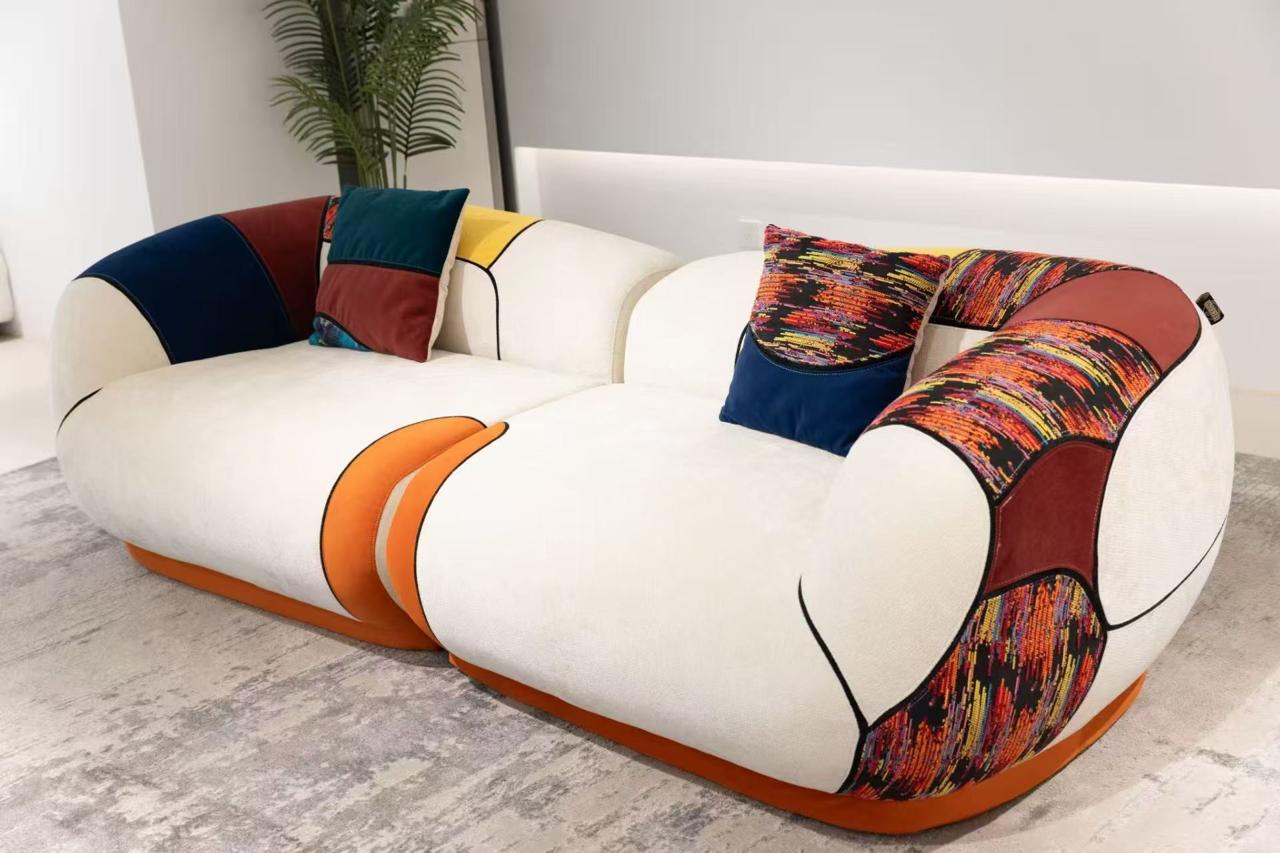 Mehfile Sofa - Image 2